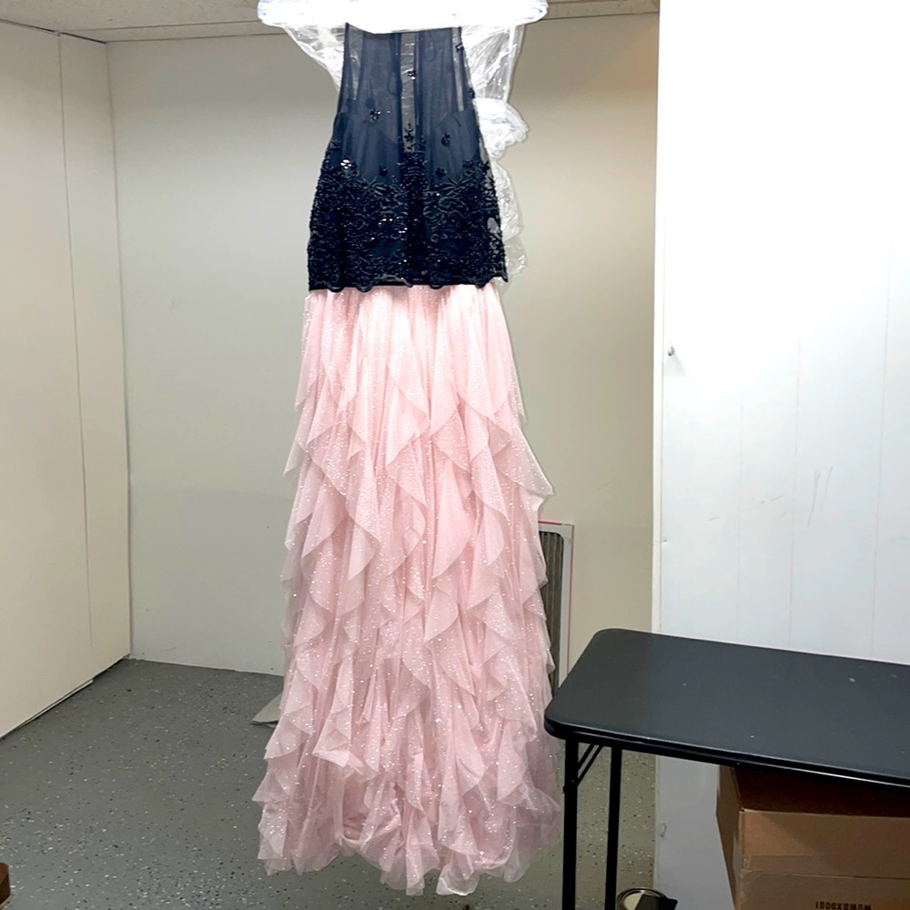 Beautiful prom or homecoming dress!!!